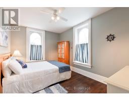 12 SOUTH STREET E - 24