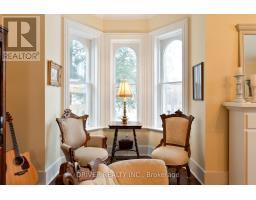 12 SOUTH STREET E - 6