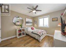 6811 VALLAS CIRCLE - 18