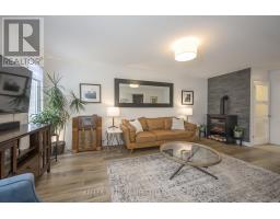 6811 VALLAS CIRCLE - 3