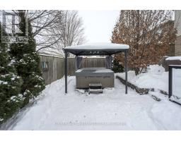 6811 VALLAS CIRCLE - 32