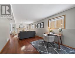 55 QUEENSWAY DRIVE - 21