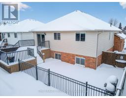 55 QUEENSWAY DRIVE - 35