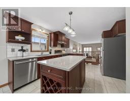 55 QUEENSWAY DRIVE - 9