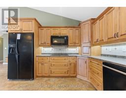 40987 KIRKTON ROAD - 11