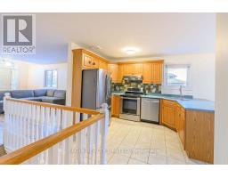 599 WELLINGTON STREET - 6