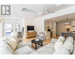 719 BARCLAY ROAD - 18