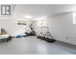 719 BARCLAY ROAD - 36