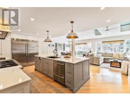 719 BARCLAY ROAD - 4