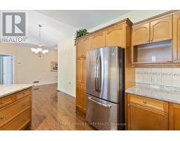5 - 2295 KAINS ROAD - 18