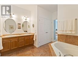 5 - 2295 KAINS ROAD - 22