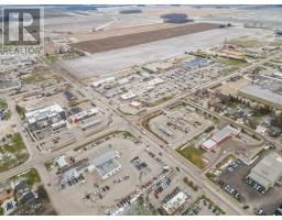 178 THAMES ROAD W - 4