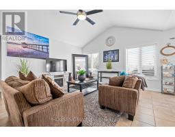 23 HAMPSTEAD COURT - 10