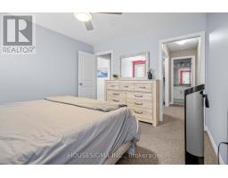 23 HAMPSTEAD COURT - 19