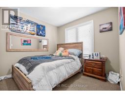 23 HAMPSTEAD COURT - 5