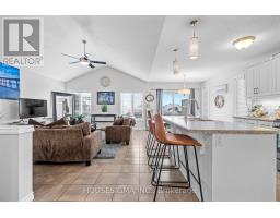 23 HAMPSTEAD COURT - 9