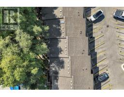 10 - 215 COMMISSIONERS ROAD W - 33