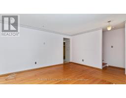 35 KINTAIL CRESCENT - 4