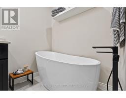 30 - 519 RIVERSIDE DRIVE - 29