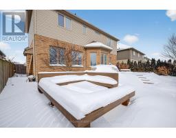 56 FIELDSTONE CRESCENT S - 42