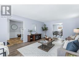 27 FOXCROFT CRESCENT - 11