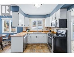 27 FOXCROFT CRESCENT - 15