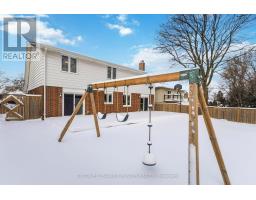 27 FOXCROFT CRESCENT - 41