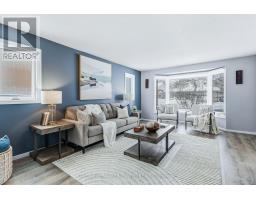 27 FOXCROFT CRESCENT - 9