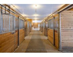 413 ELLIS AVENUE - 18