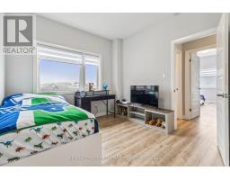 59 - 819 KLEINBURG DRIVE - 33