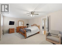 118 - 159 SANDRINGHAM CRESCENT - 14