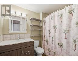 118 - 159 SANDRINGHAM CRESCENT - 16