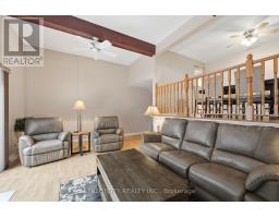 118 - 159 SANDRINGHAM CRESCENT - 6