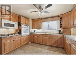 118 - 159 SANDRINGHAM CRESCENT - 9