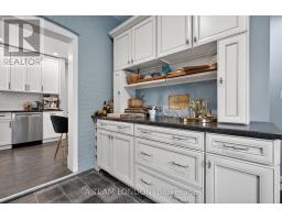 307 RIDOUT STREET S - 21