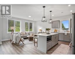 93 THE PROMENADE - 4