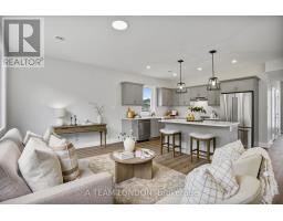 93 THE PROMENADE - 5