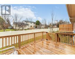 23 - 680 COMMISSIONERS ROAD W - 34