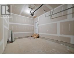 54 MOONLIGHT COURT - 27