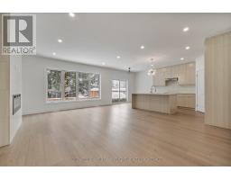 54 MOONLIGHT COURT - 5