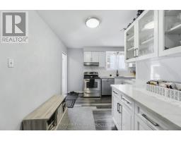 82 LACEY CRESCENT - 13