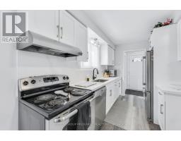 82 LACEY CRESCENT - 14