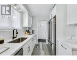 82 LACEY CRESCENT - 15