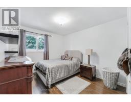 82 LACEY CRESCENT - 21