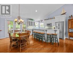 40 LAKESIDE CIRCLE - 12