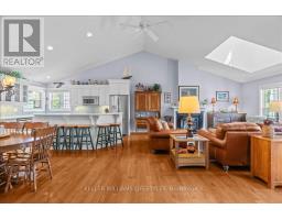 40 LAKESIDE CIRCLE - 13