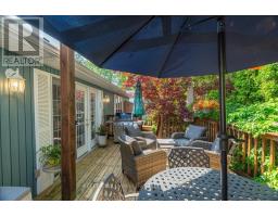 40 LAKESIDE CIRCLE - 33