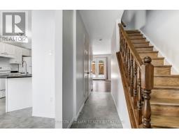 63 - 70 CHAPMAN COURT - 2