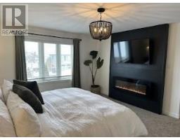 382 PLANE TREE DRIVE - 18