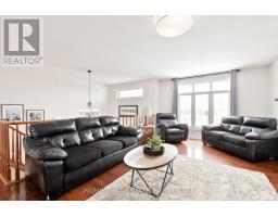 18 WATSON CRESCENT - 10